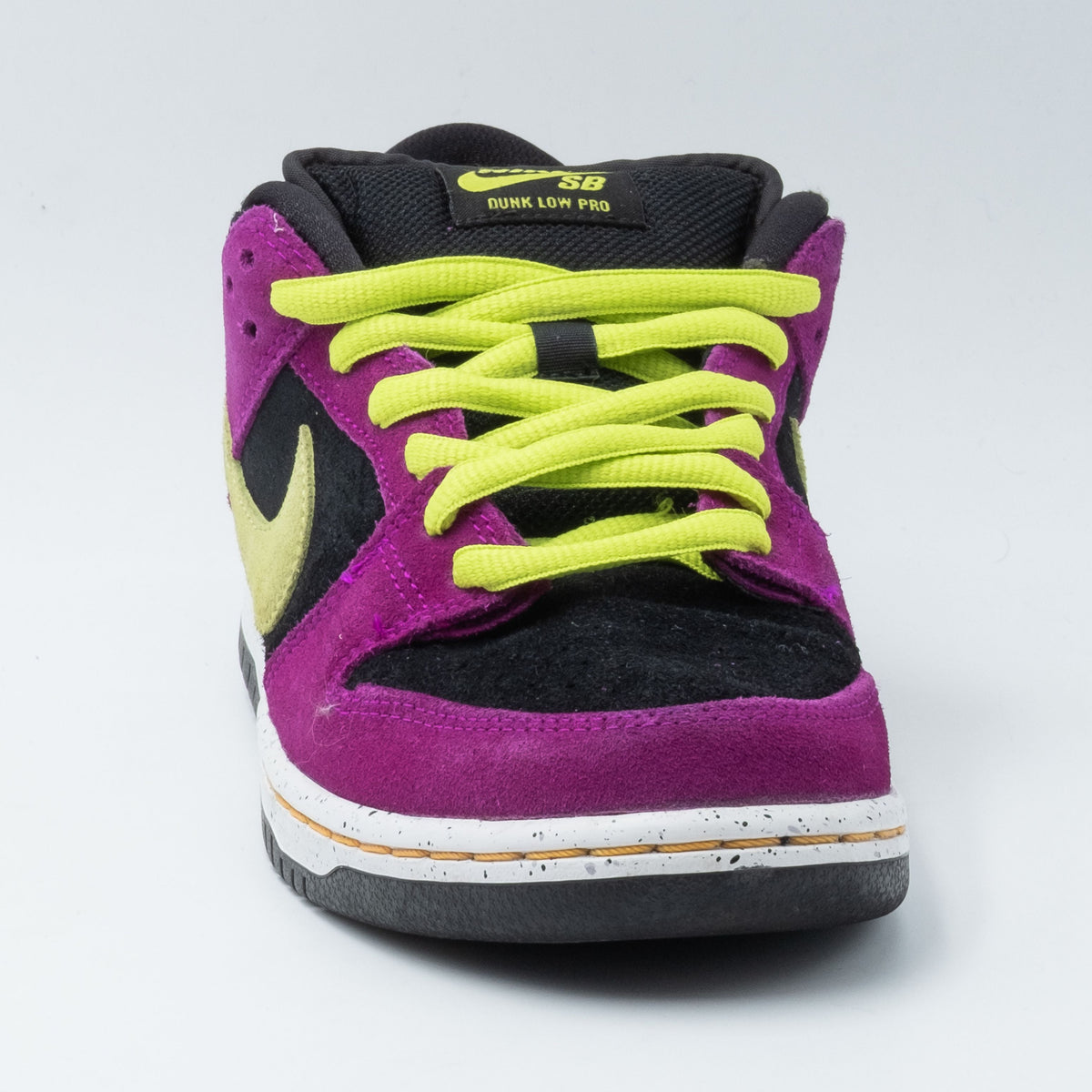 Nike Dunk SB Low Pro ACG Terra Red Plum