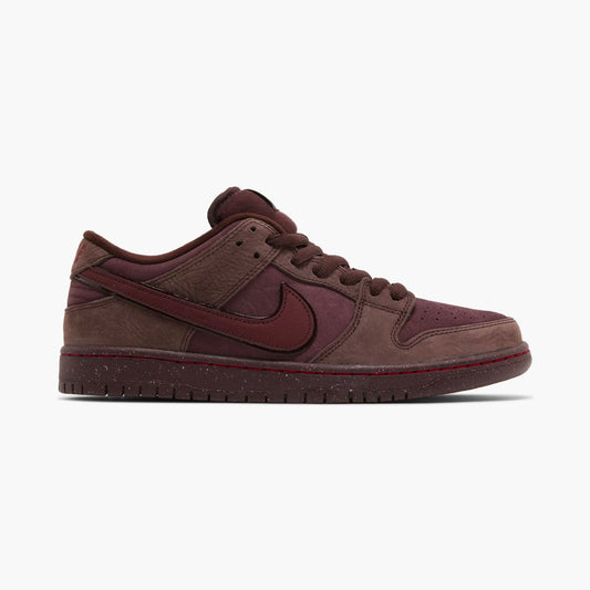 Nike Dunk SB Low City Of Love Bordeaux