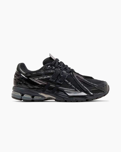 New Balance 1906A Concrete Pack Black