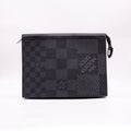Louis Vuitton Pochette Damier Noir