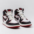 Air Jordan 1 Retro High Bloodline