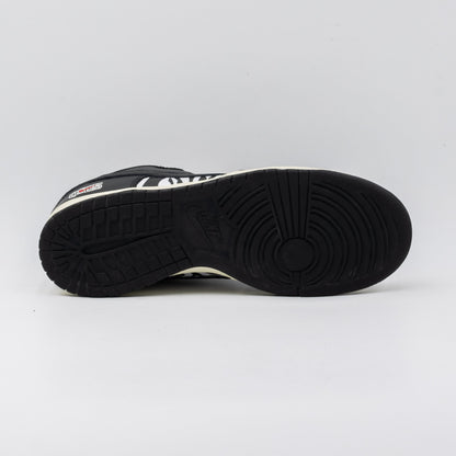 Nike Dunk SB Low OG QS Quartersnacks Zebra