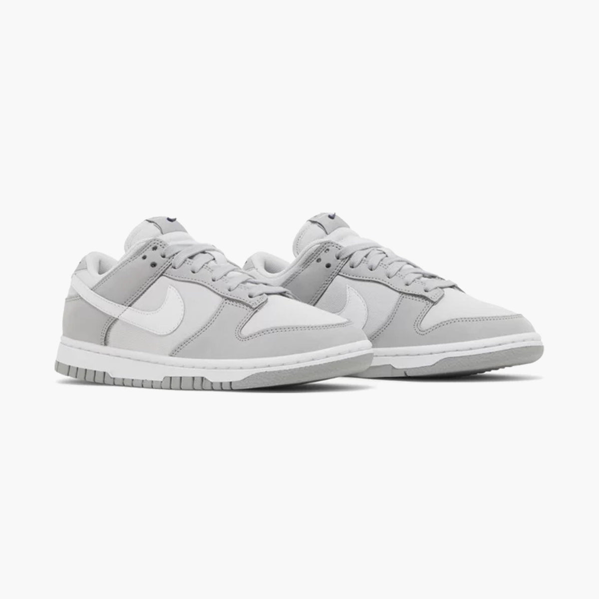 Nike Dunk Low LX Light Smoke Grey