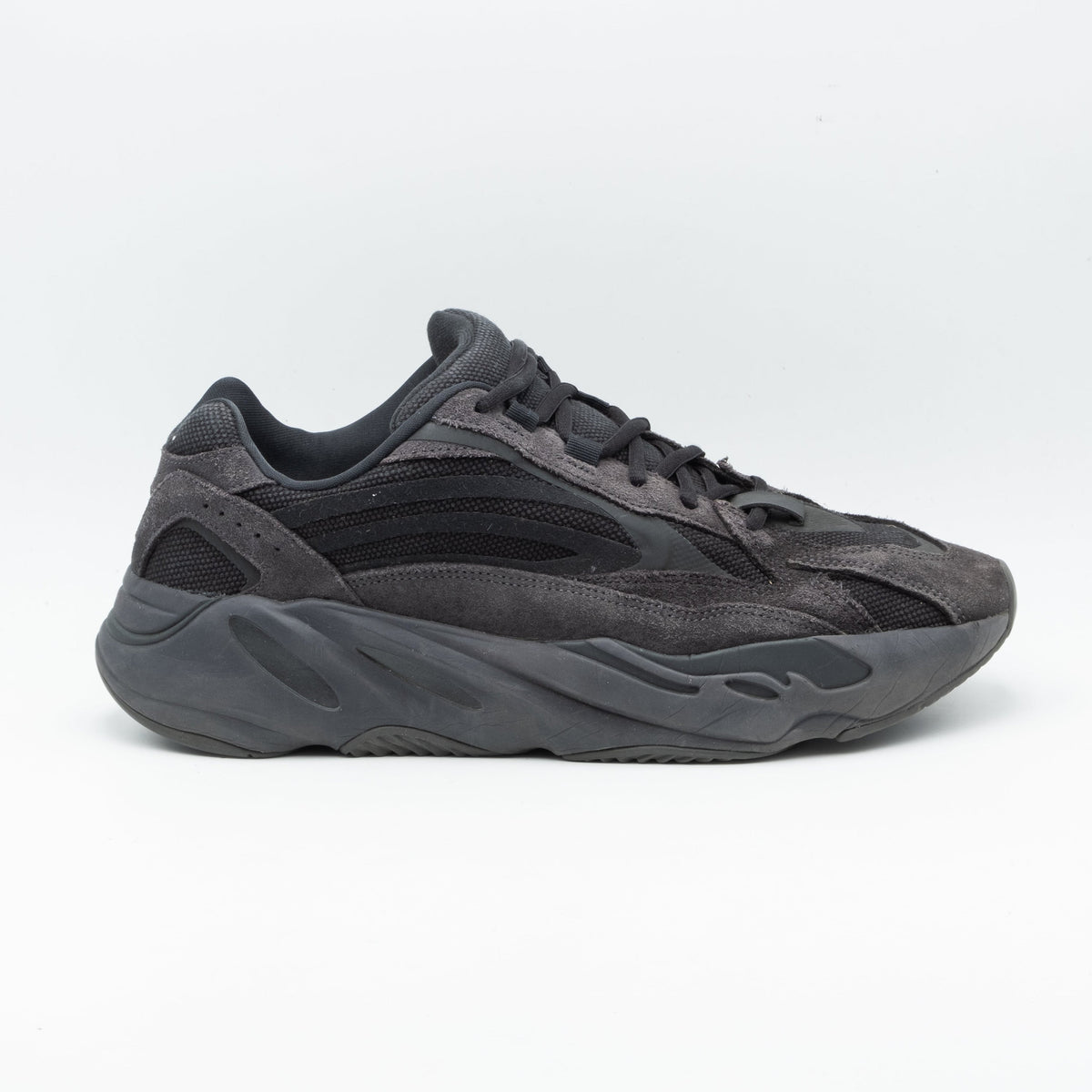 Adidas Yeezy Boost 700 V2 Vanta