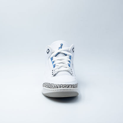 Air Jordan 3 Retro UNC