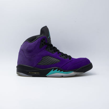 Air Jordan 5 Retro Alternate violet