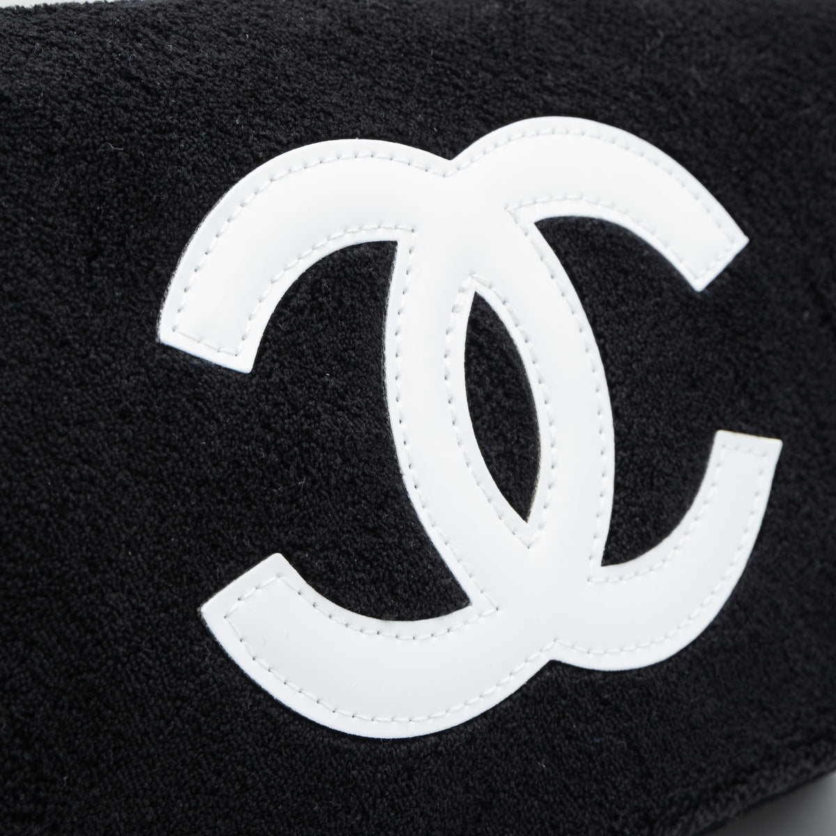 Chanel Sac à Main Plush Precision Messenger Noir