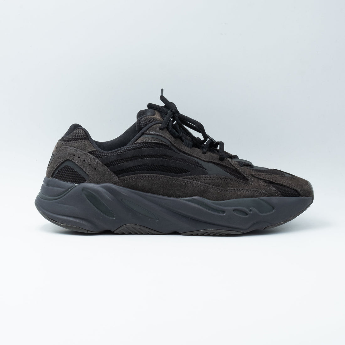 Adidas Yeezy Boost 700 V2 Vanta