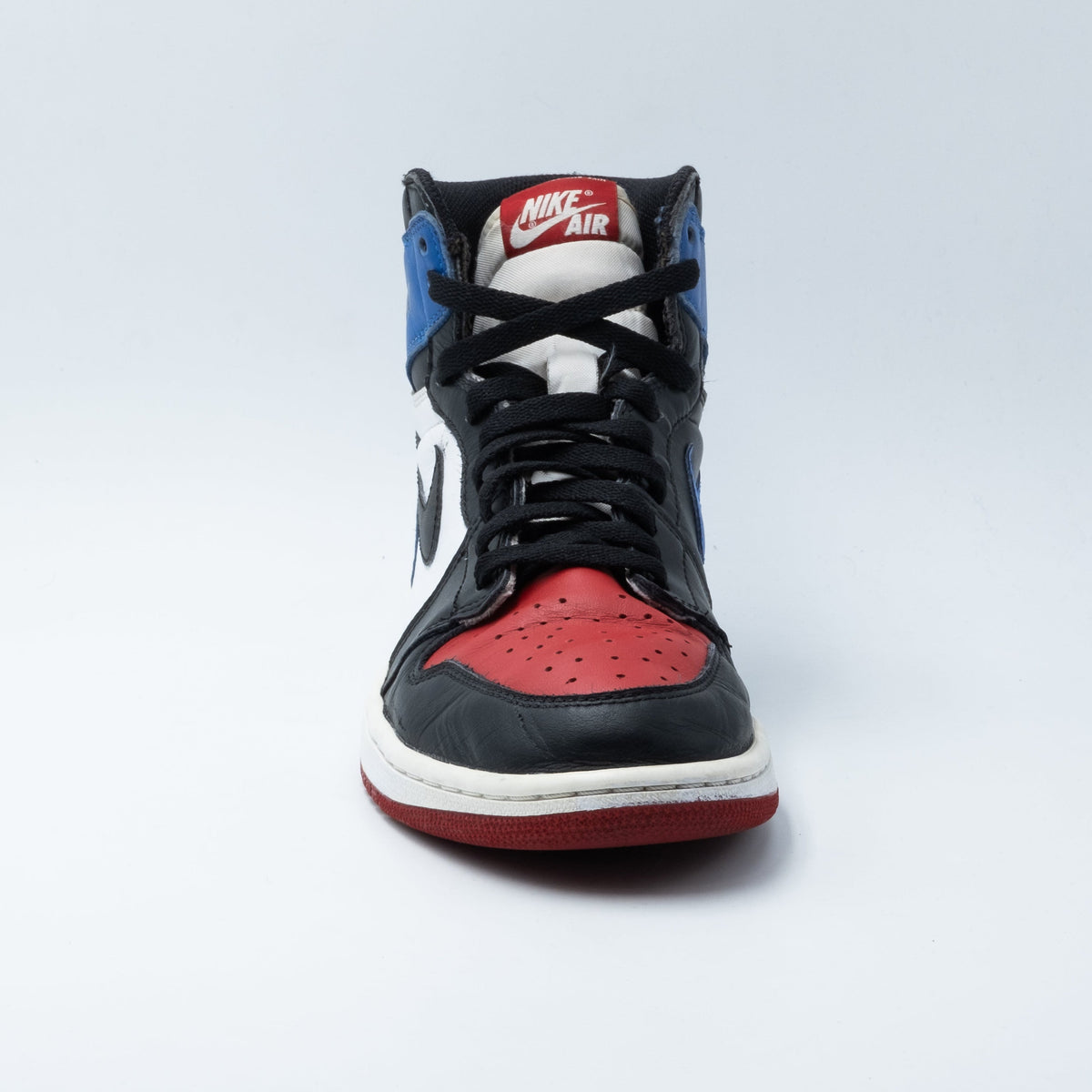 Air Jordan 1 Retro High OG Top 3