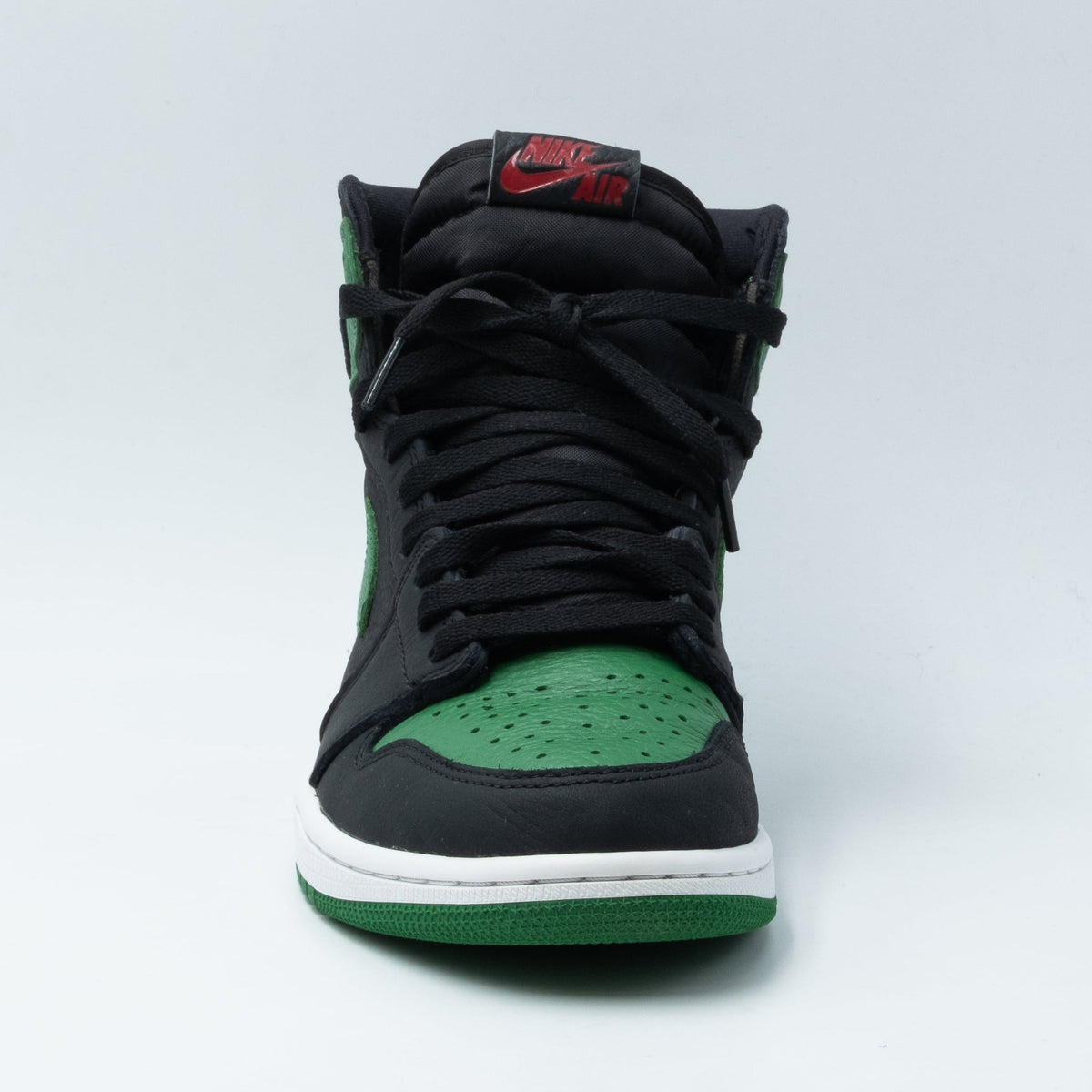Air Jordan 1 Retro High Pine Green Black