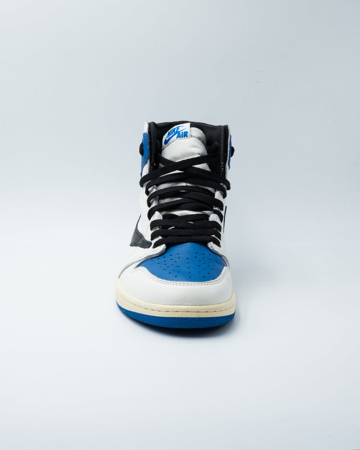 Air Jordan 1 Retro High OG SP Fragment x Travis Scott