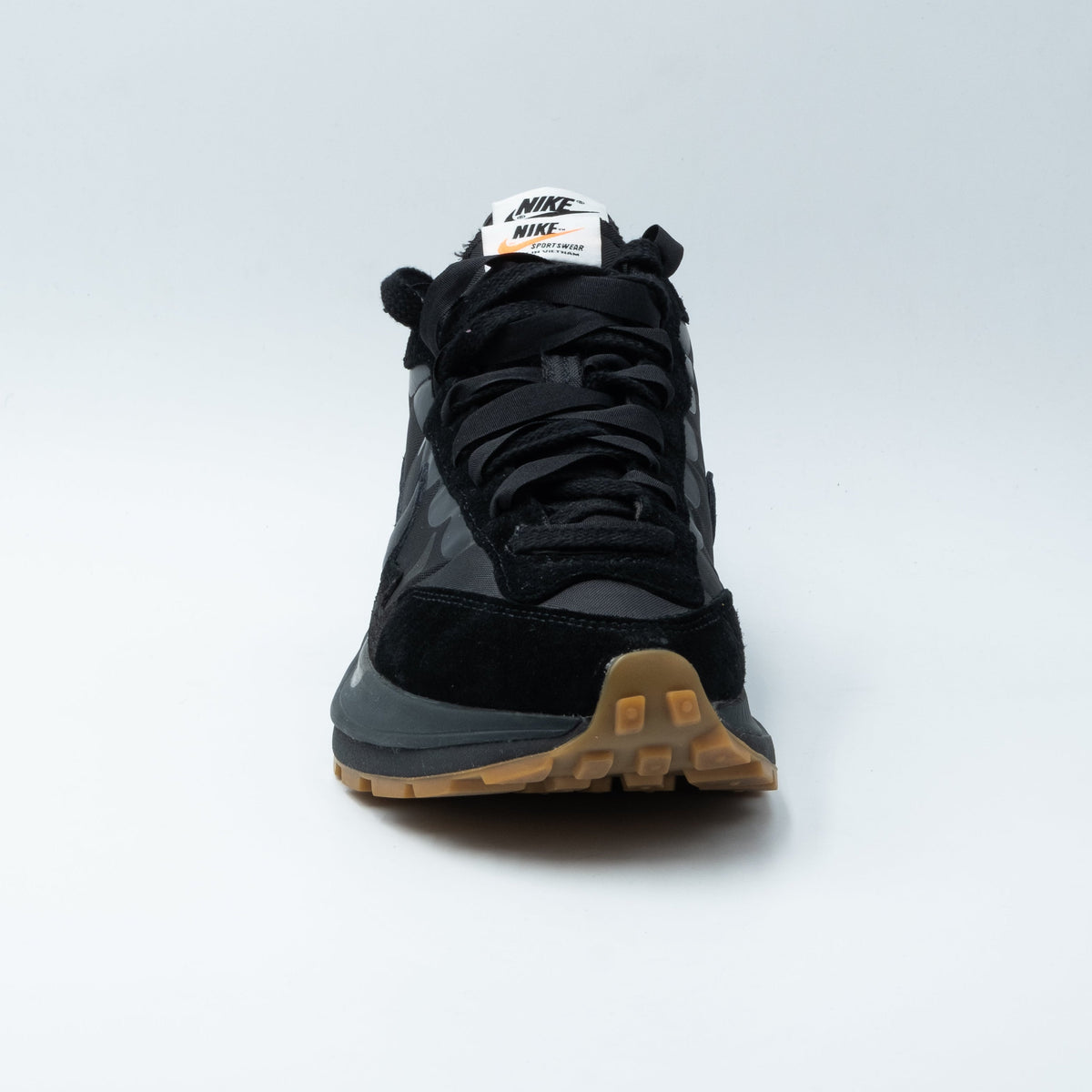 Nike Vaporwaffle sacai Black Gum
