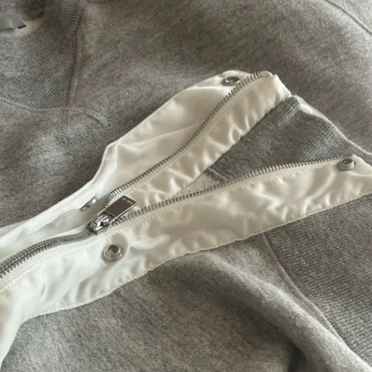 Dior Sweatshirt x Sacai Gris