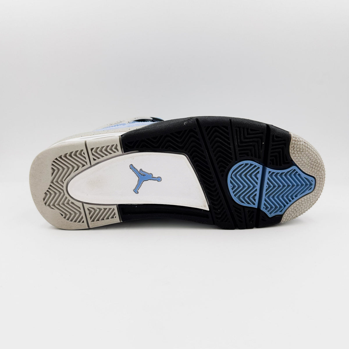 Air Jordan 4 Retro University Blue