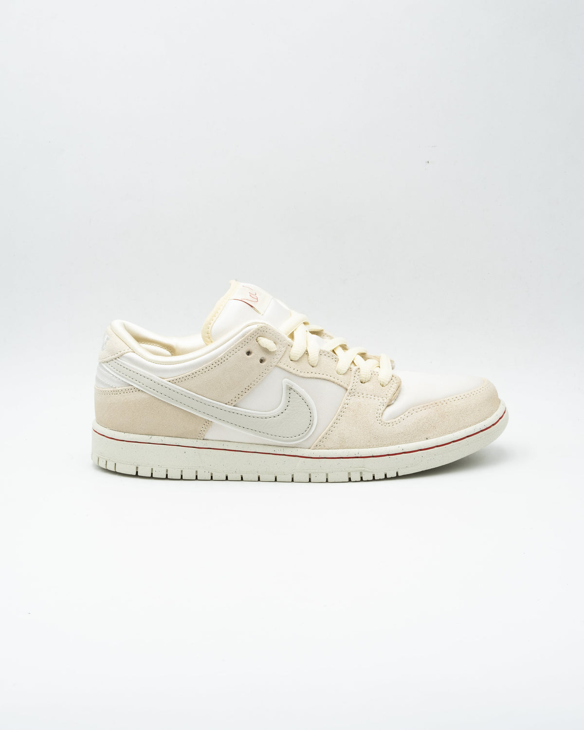 Nike Dunk SB Low City Of Love Os Clair