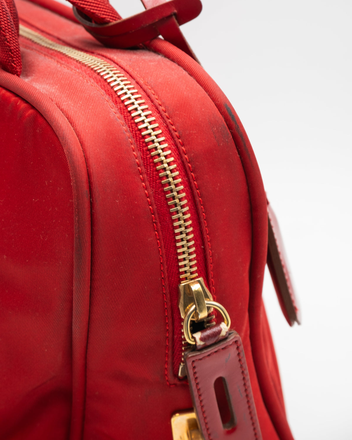 Prada Sac à Main Nylon Red