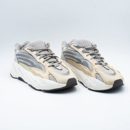 Adidas Yeezy Boost 700 V2 Cream