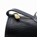 Louis Vuitton Sac à main Mini Papillon Soufflot Epi Noir