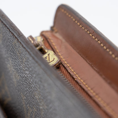 Louis Vuitton Sac Homme Pochette Monogram Marron