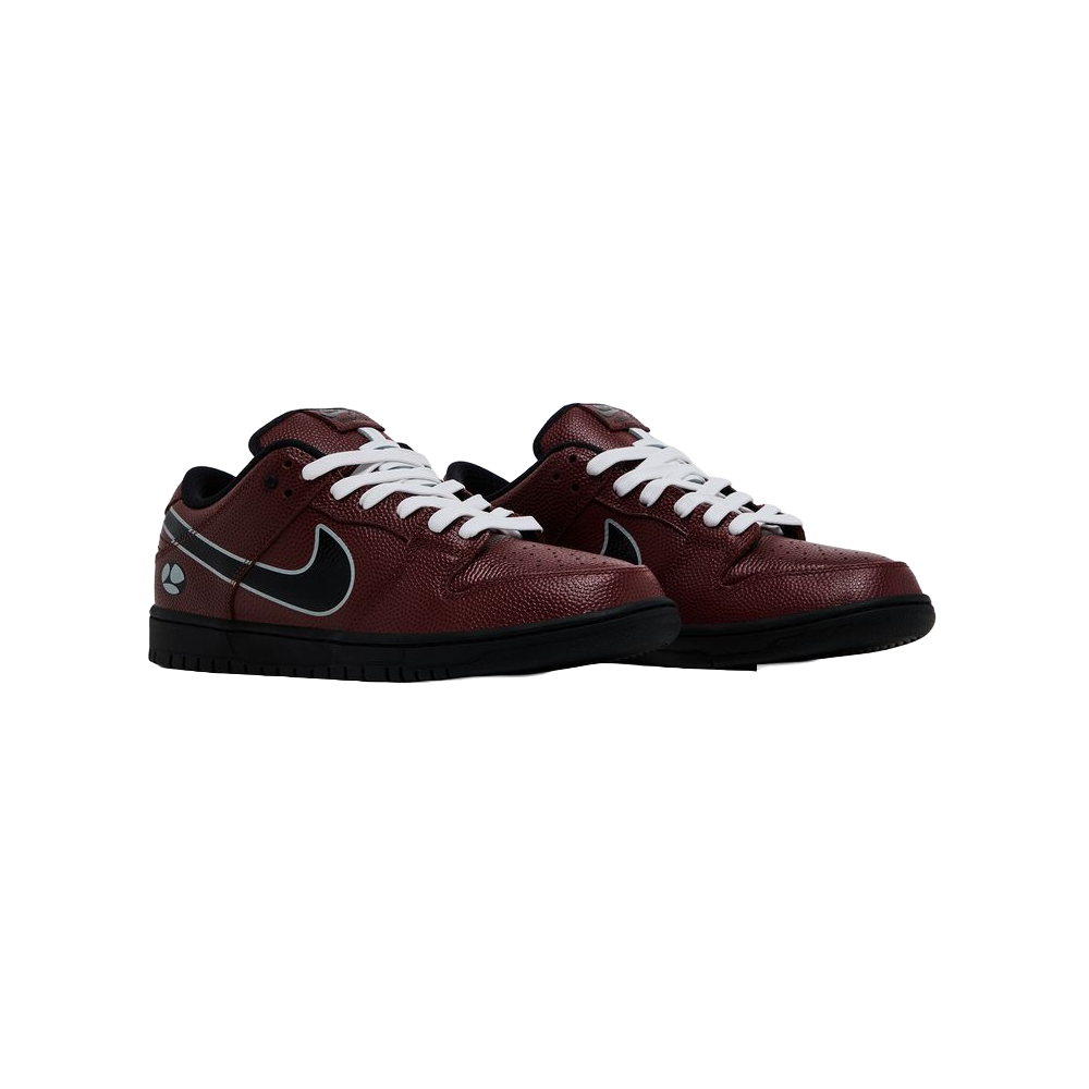 Nike Dunks SB Low Limosine Skateboards