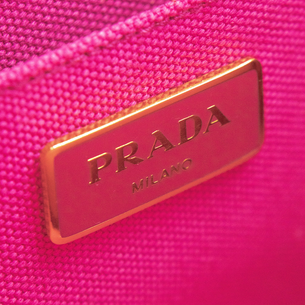Prada Sac à main Canapa Rose